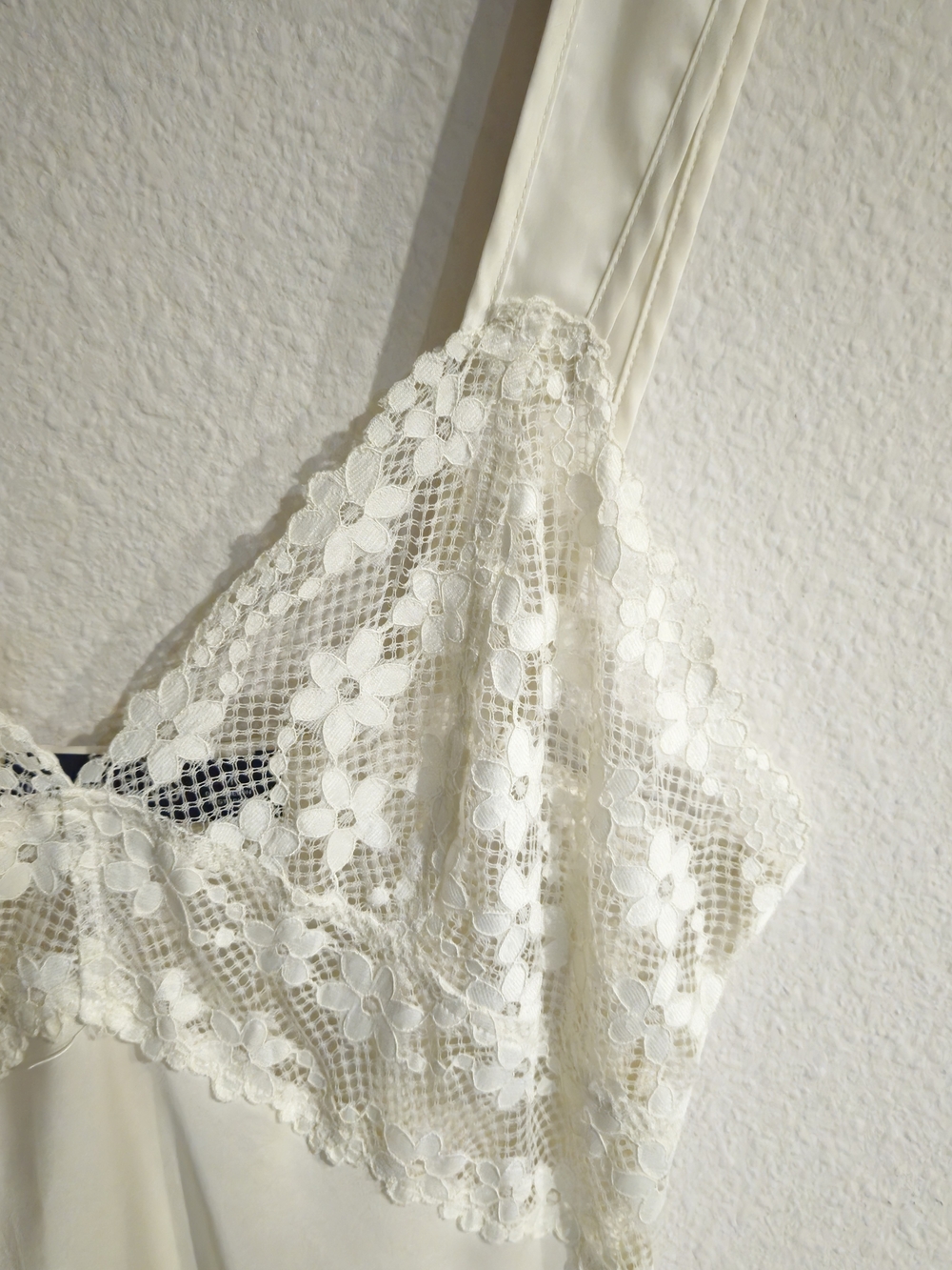 Lioness Bel Air Cream Lace Trim Satin Mini Dress - Picture 7 of 11